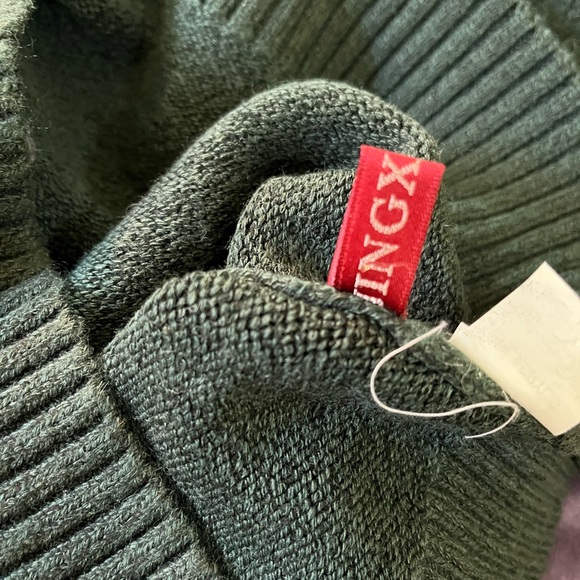 Dark Green Turtleneck Sweater w Floral Design Sz XS - Picture 4 of 5